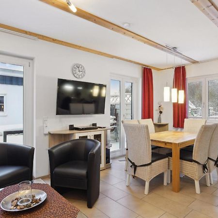 Ferienhaus 2 Altefaehr Bagian luar foto